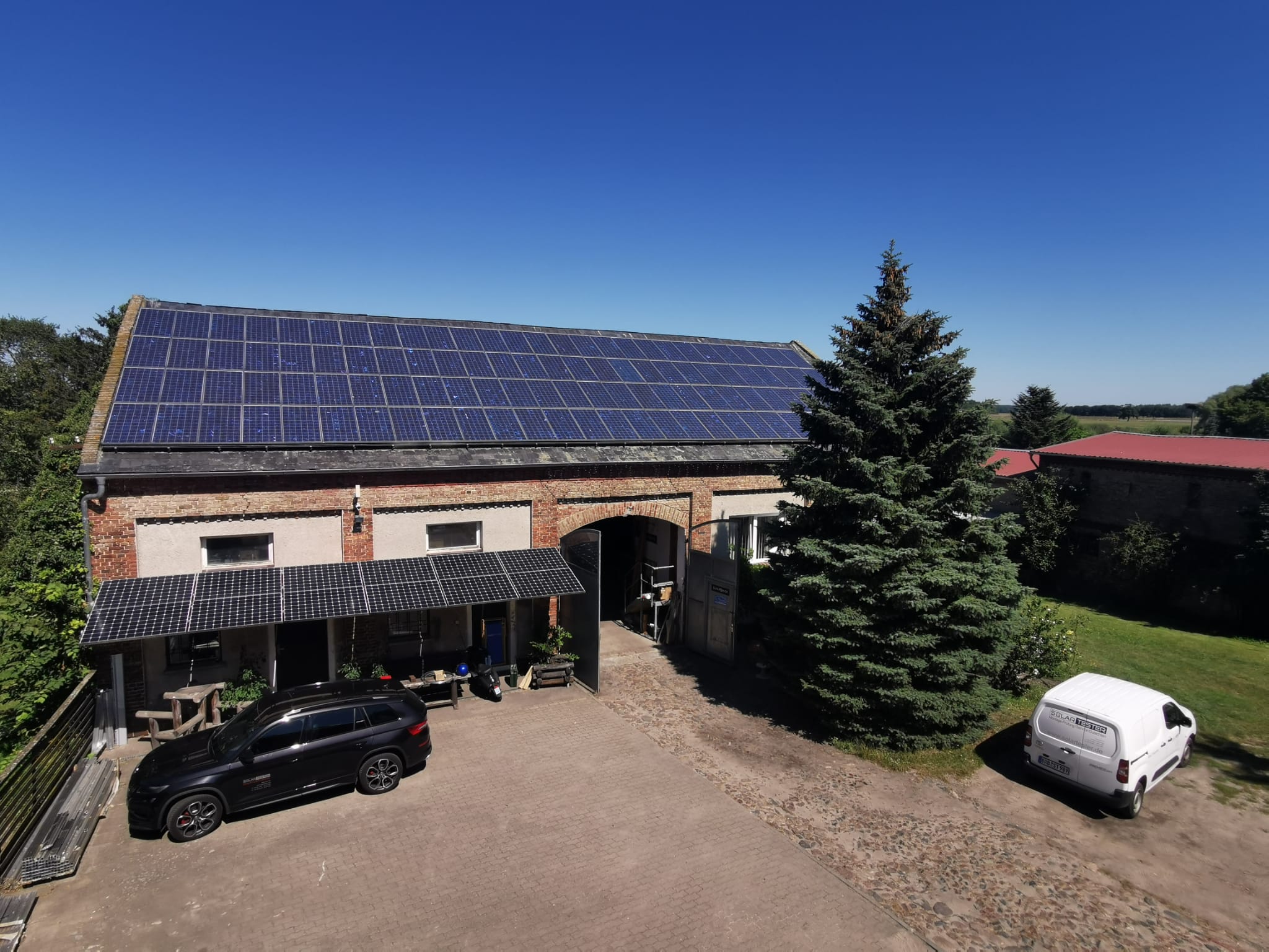 Solaranlagen Installateur - Firmengelände - Solartester GmbH + Co. KG