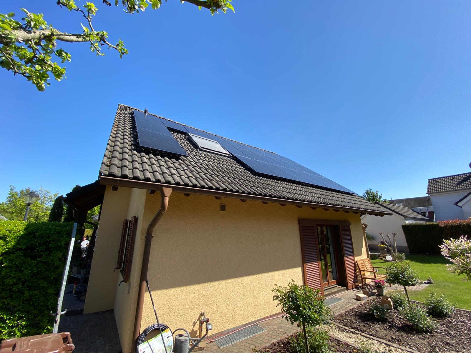 Photovoltaik Anbieter - Kerpen (Rhein-Erft-Kreis) - enerix Weilerswist - Photovoltaik + Stromspeicher + Ladetechnik - KOPIE