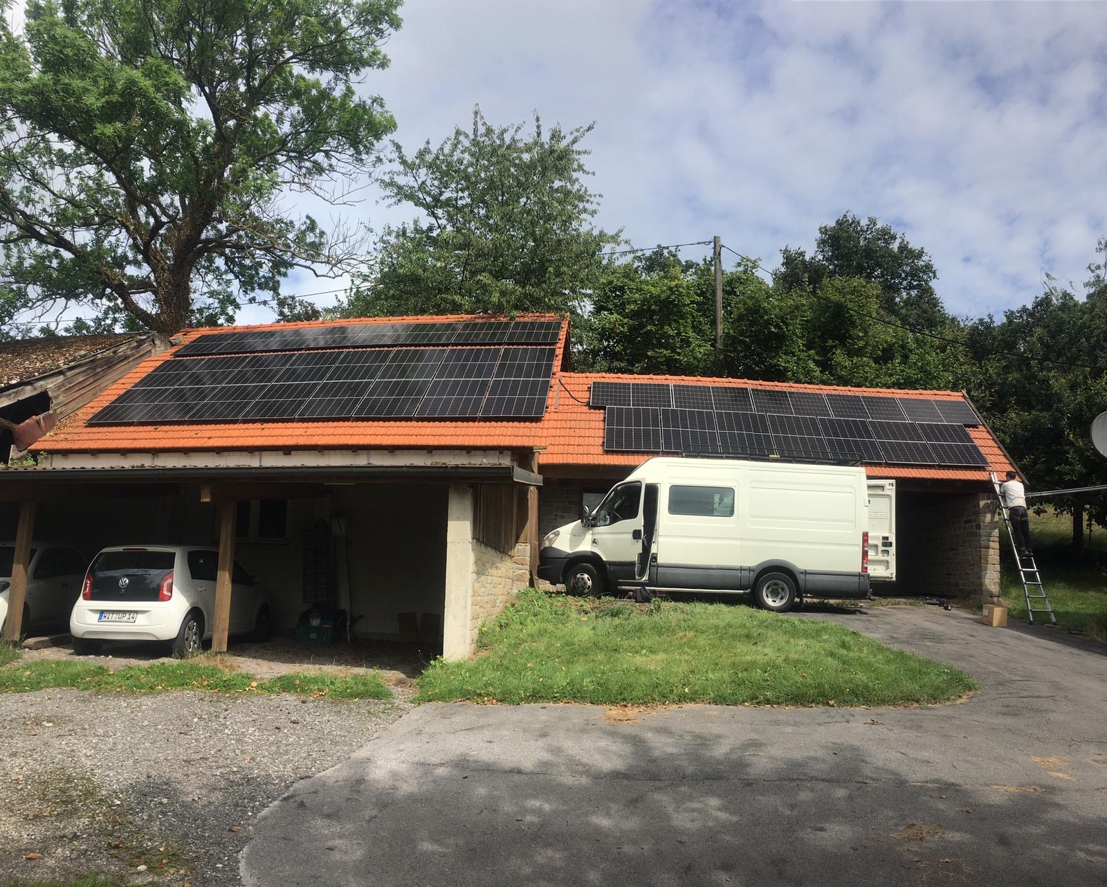 Photovoltaik Anbieter - Hagen (Hagen, Stadt) - Einfamilienhaus Schrägdach - SONNETT Vertriebs GmbH | Photovoltaikanlagen + Solaranlagen