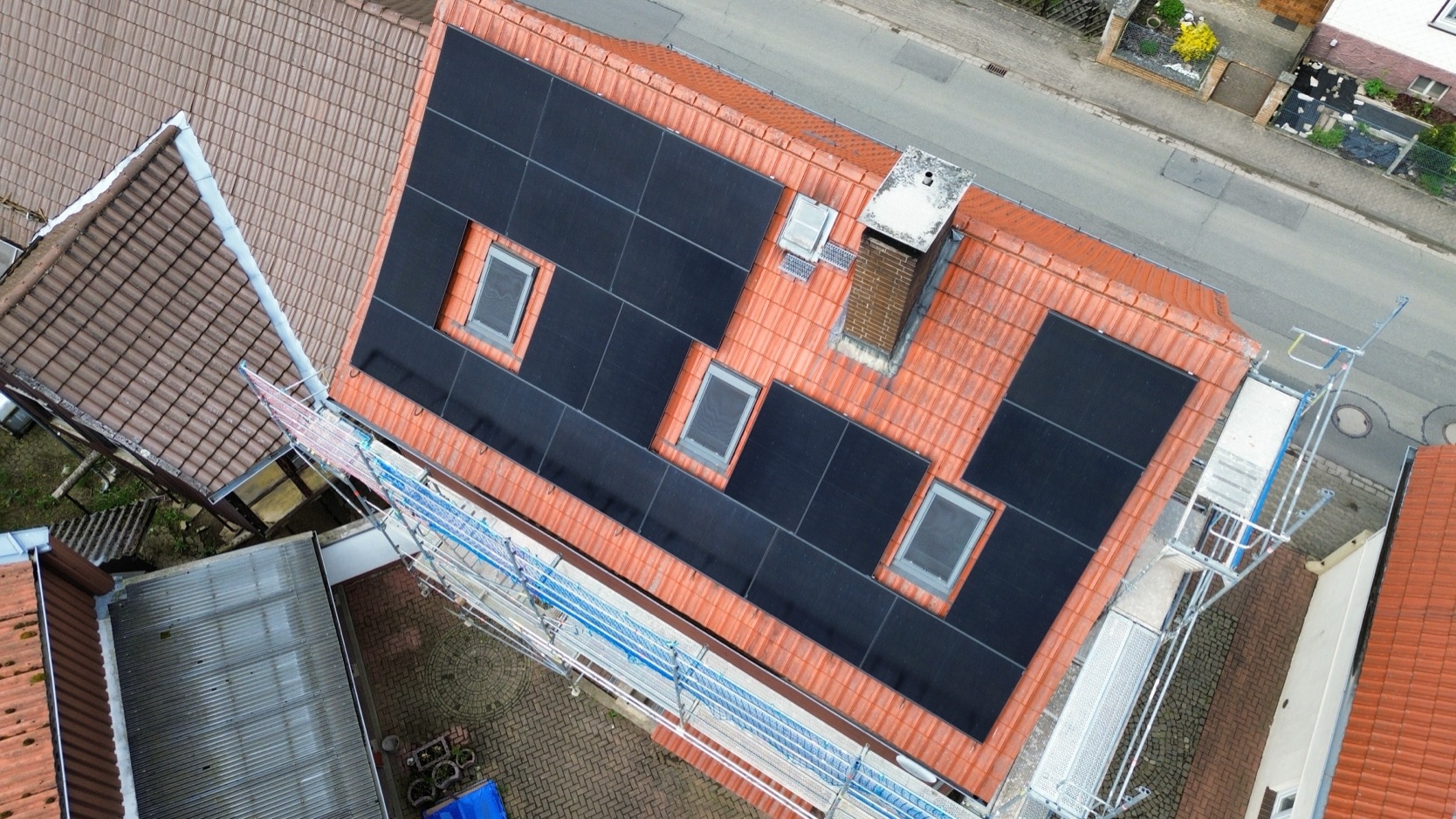 Photovoltaik Anbieter - Hildesheim - Realisiertes Kundenprojekt - Perlutec GmbH