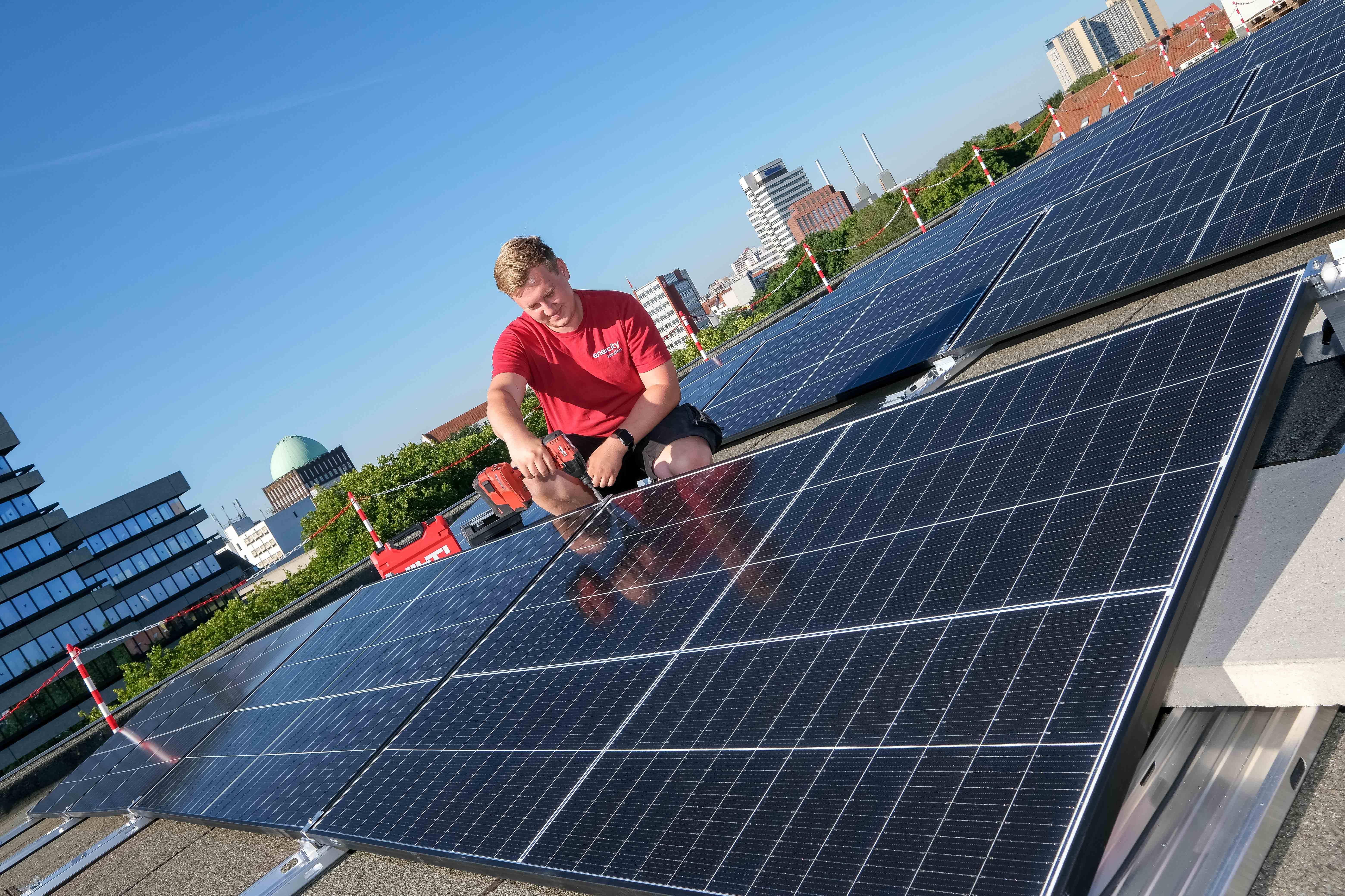 Solaranlagen Installateur: enercitySolution GmbH